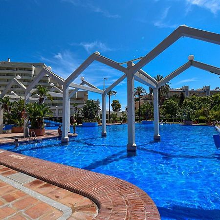 Benal Beach, Luxury Sea & Mountain View Beachside 1 Bedroom Apartment Беналмадена Екстериор снимка