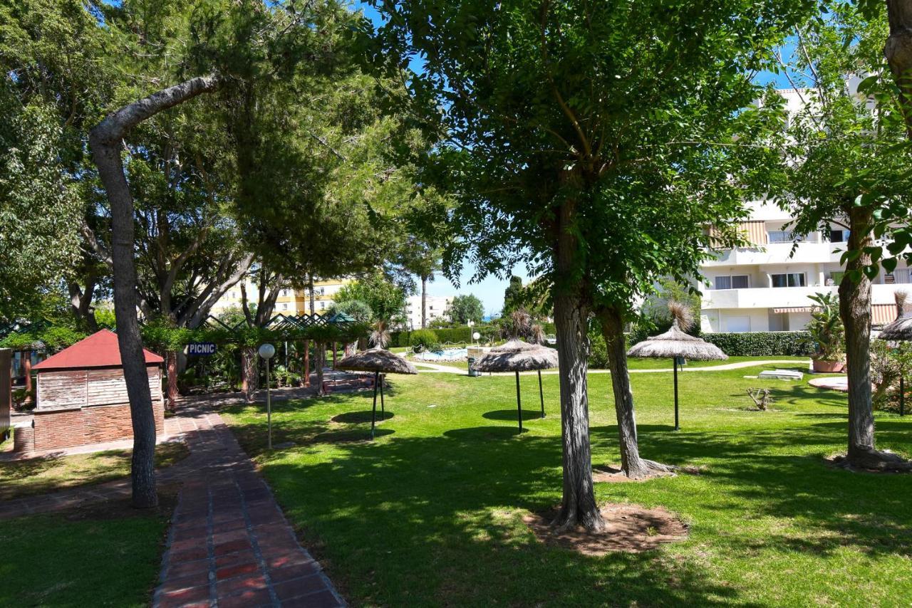 Benal Beach, Luxury Sea & Mountain View Beachside 1 Bedroom Apartment Беналмадена Екстериор снимка
