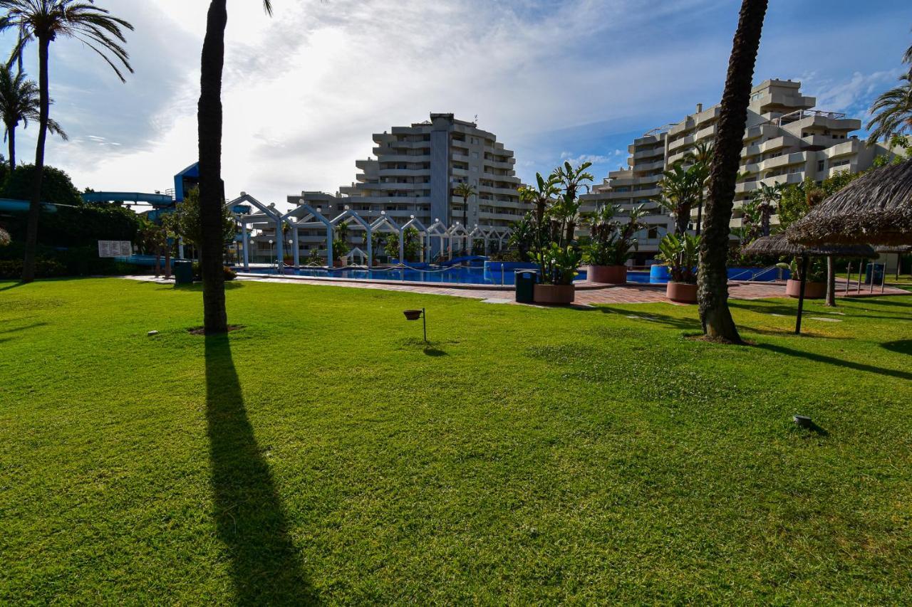 Benal Beach, Luxury Sea & Mountain View Beachside 1 Bedroom Apartment Беналмадена Екстериор снимка