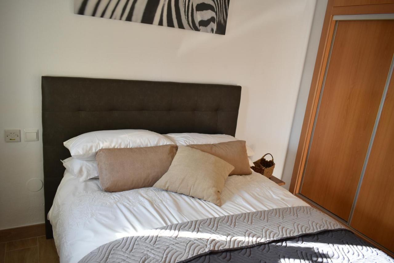 Benal Beach, Luxury Sea & Mountain View Beachside 1 Bedroom Apartment Беналмадена Екстериор снимка