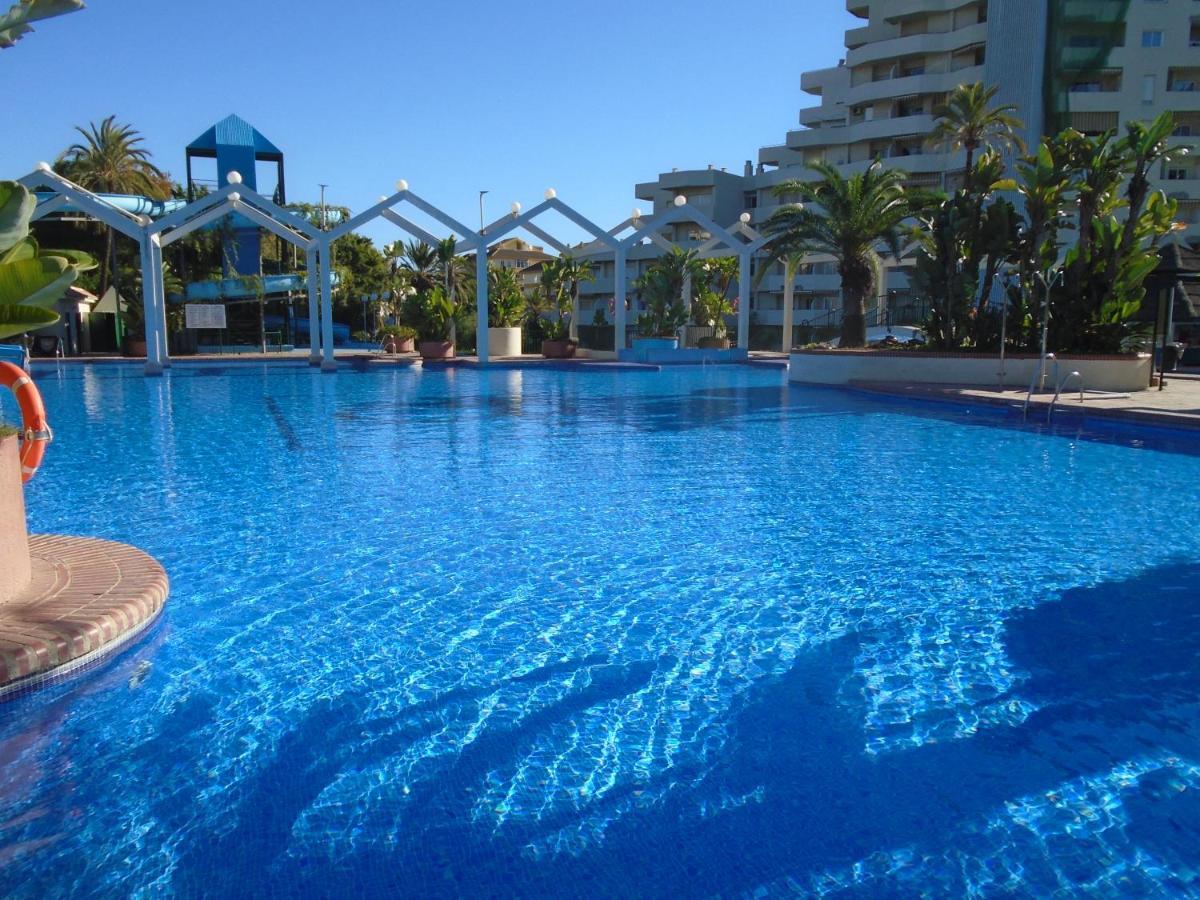Benal Beach, Luxury Sea & Mountain View Beachside 1 Bedroom Apartment Беналмадена Екстериор снимка