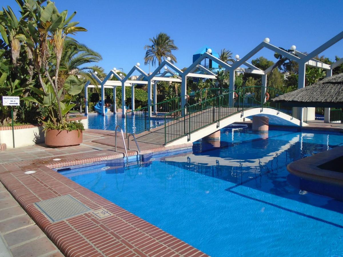 Benal Beach, Luxury Sea & Mountain View Beachside 1 Bedroom Apartment Беналмадена Екстериор снимка